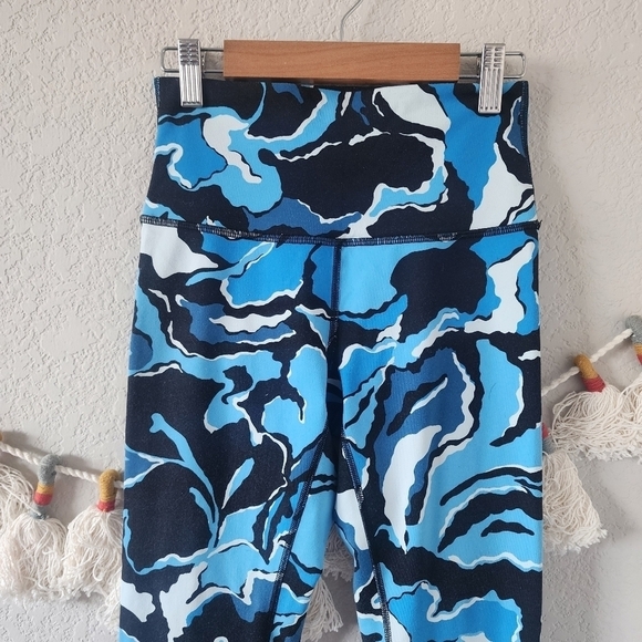 Lululemon Wunder Under High Rise Pant Bloom Beach Blanket Blue Ice Milk Yoga 4 - Picture 6 of 11